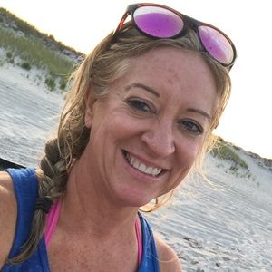 Meet your Posher, Traci